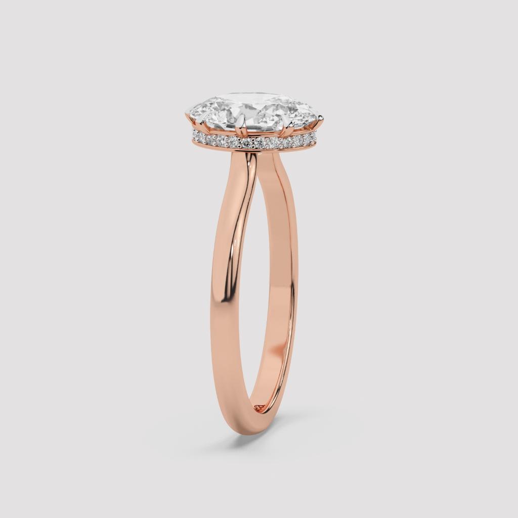 Graceful Oval Solitaire