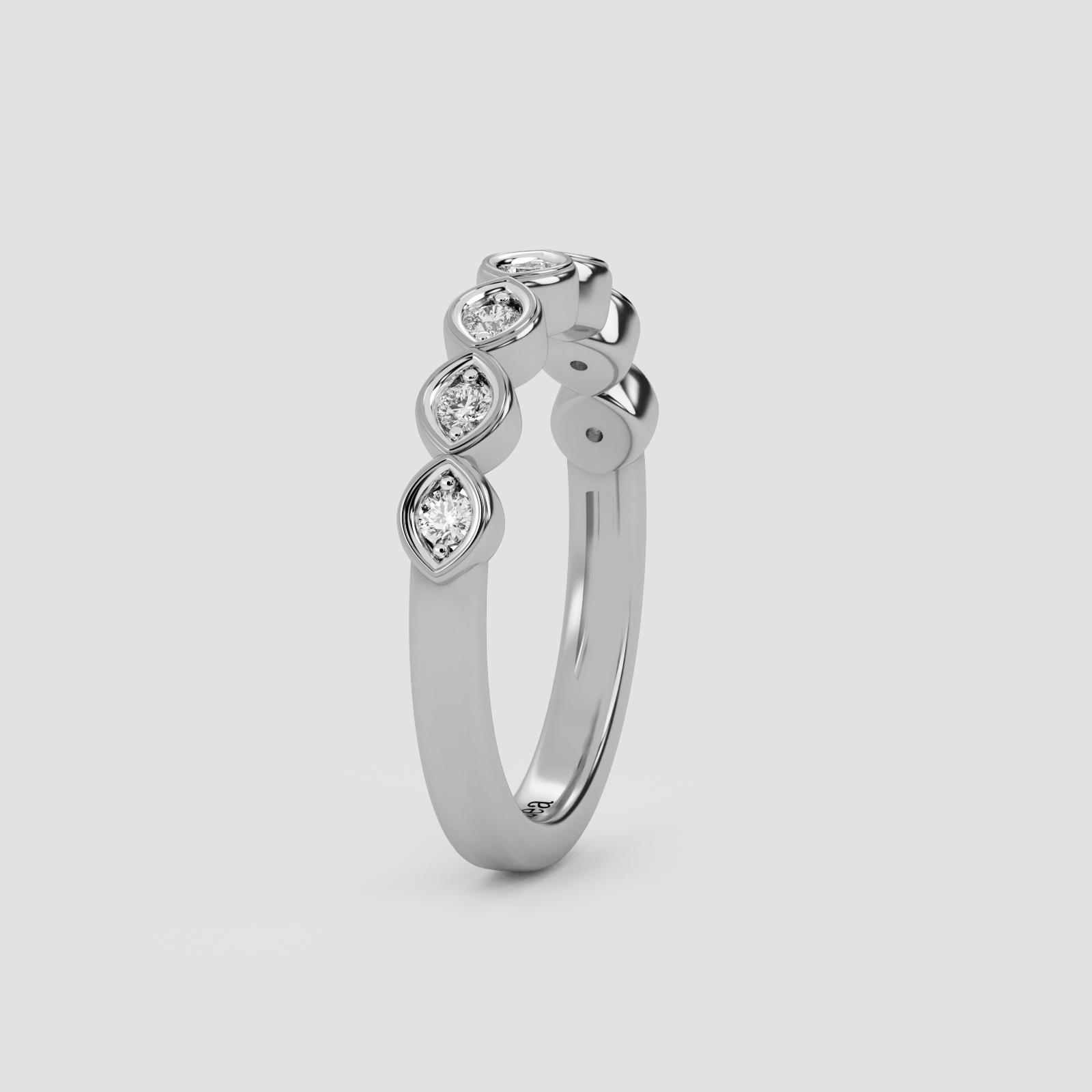 Luminous pear Band Ring