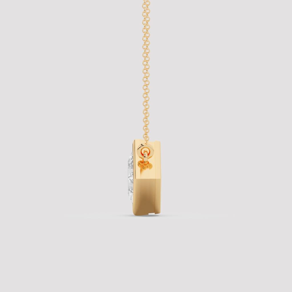 Sovereign Princess Pendant