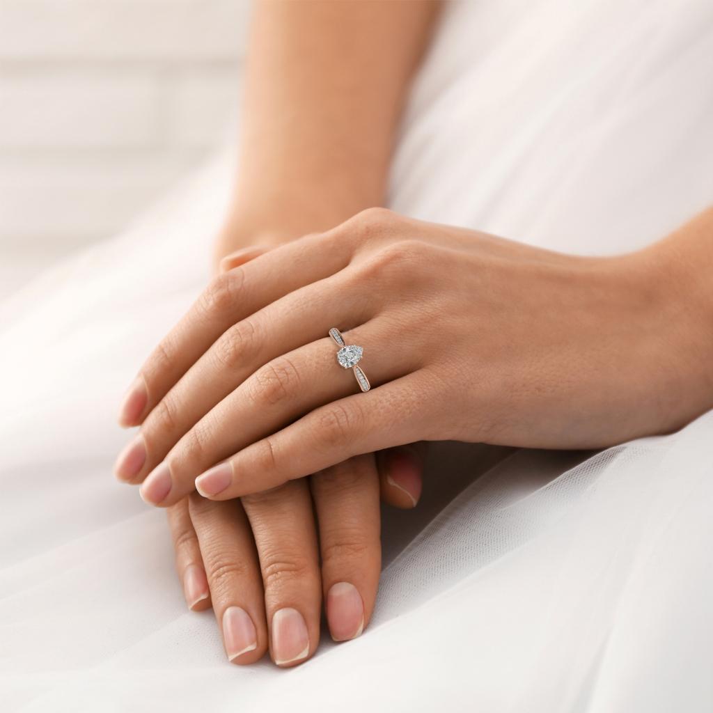 Teardrop Elegance Ring