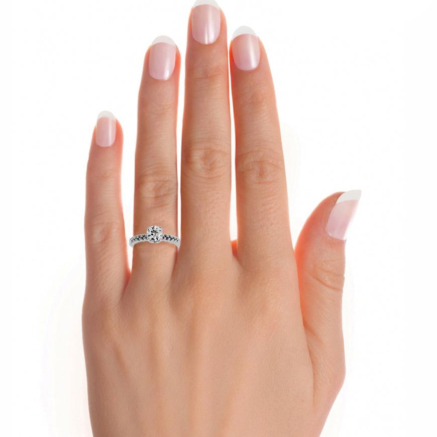 Twisted Radiance Solitaire Ring